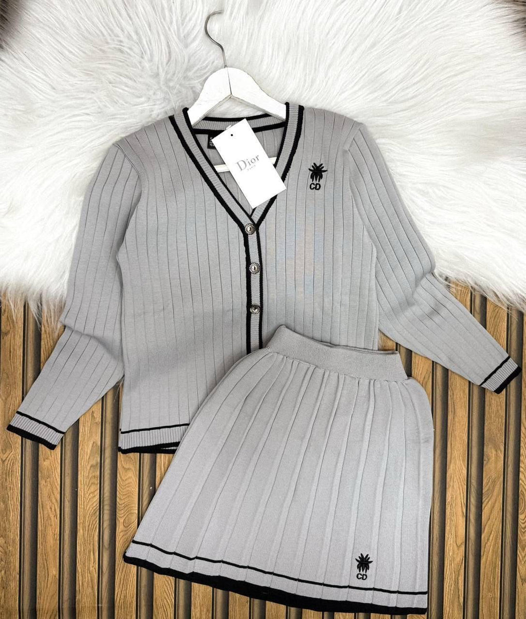 les bonnes collections très élégant pour femmes et hommes stylés - KPAKPA Market