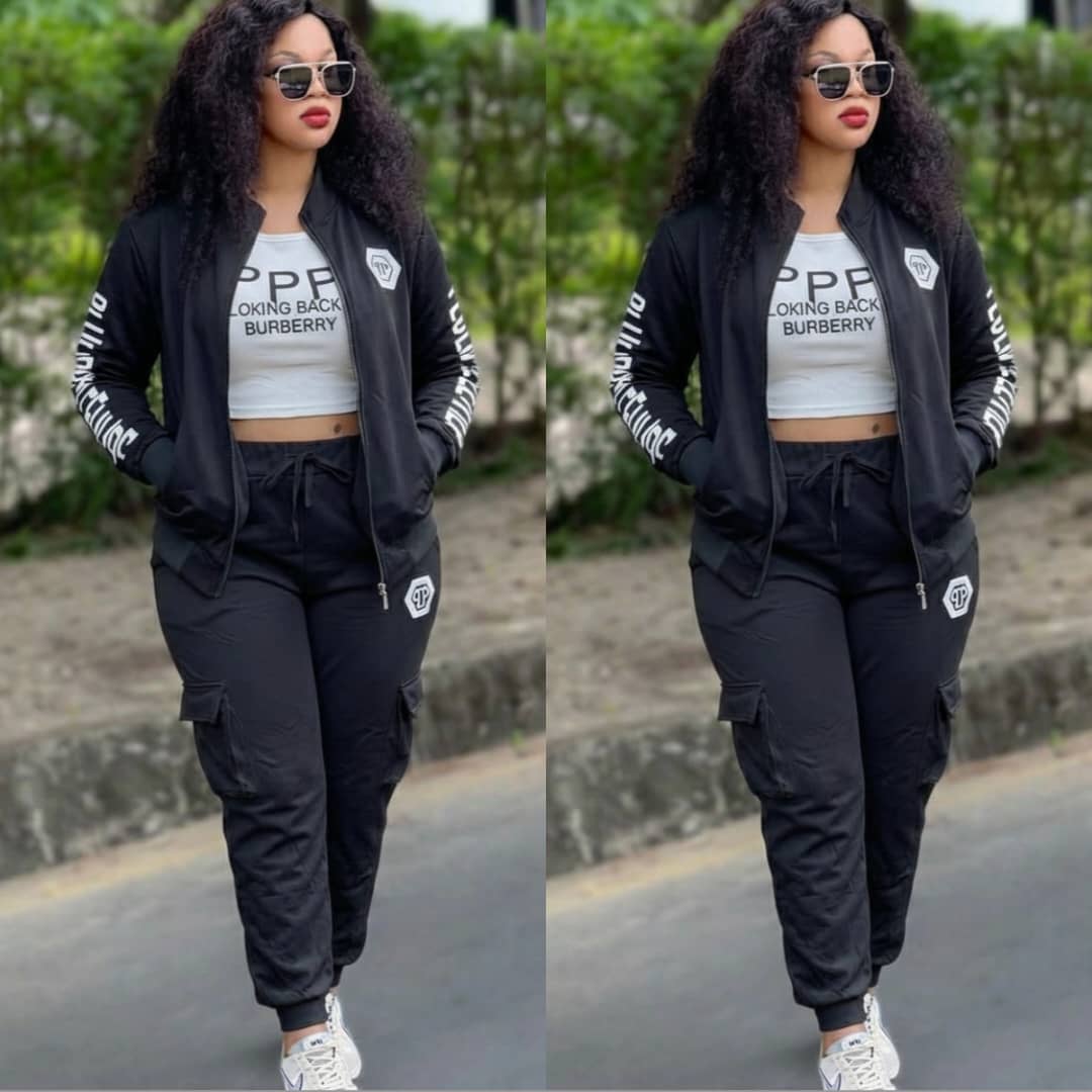 les bonnes collections très élégant pour femmes et hommes stylés - KPAKPA Market